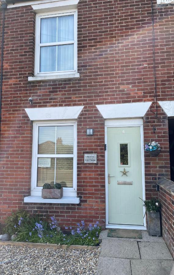 Coastal Terrace Dogs Welcome Optional Hot Tub Villa Sea Palling Exterior foto
