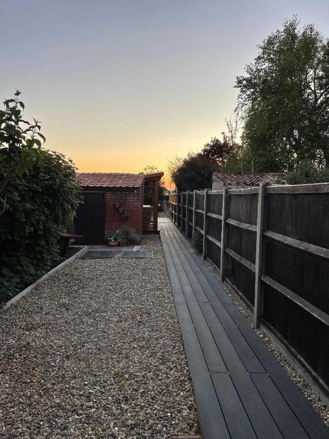 Coastal Terrace Dogs Welcome Optional Hot Tub Villa Sea Palling Exterior foto